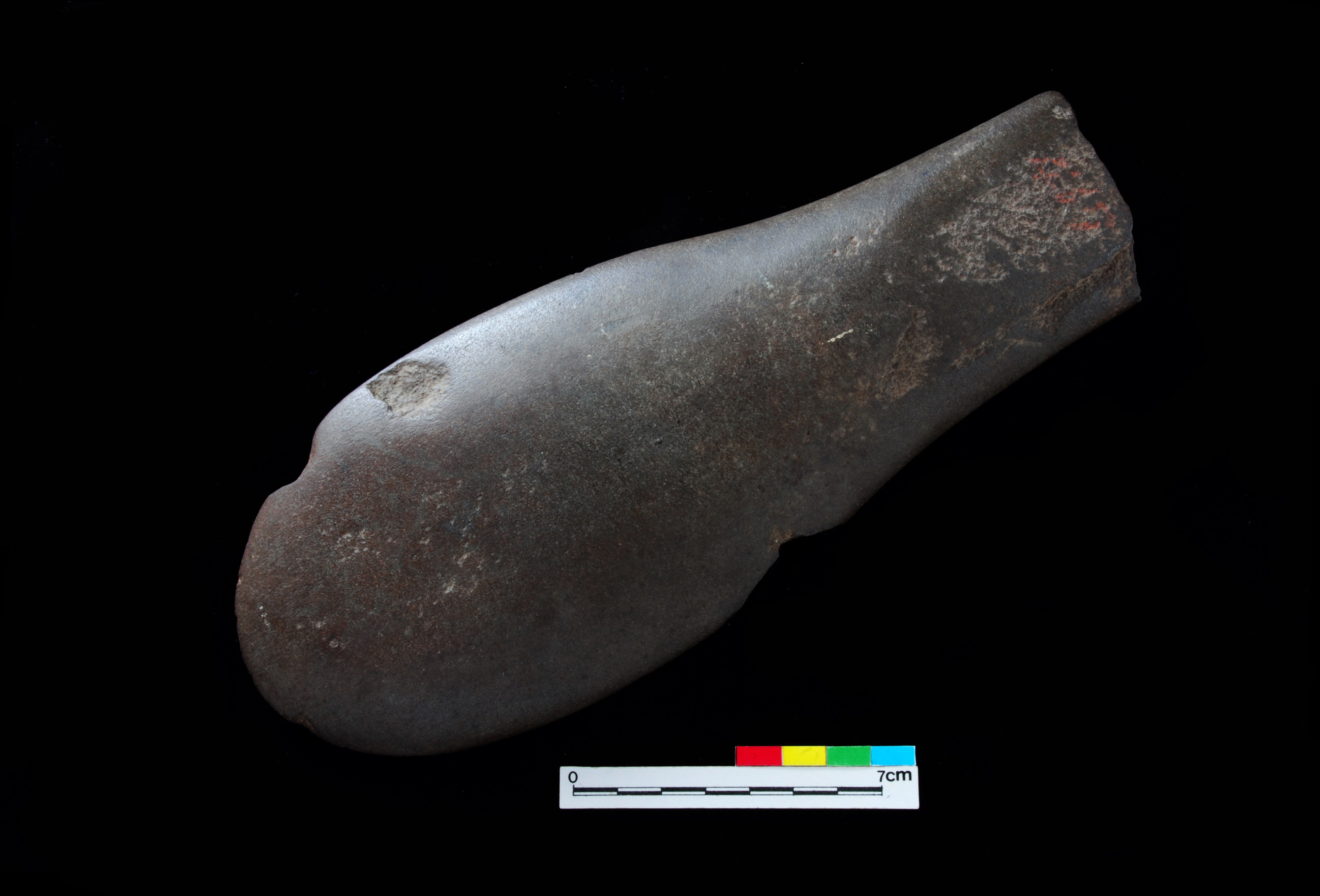 匙形石斧殘件-圖示